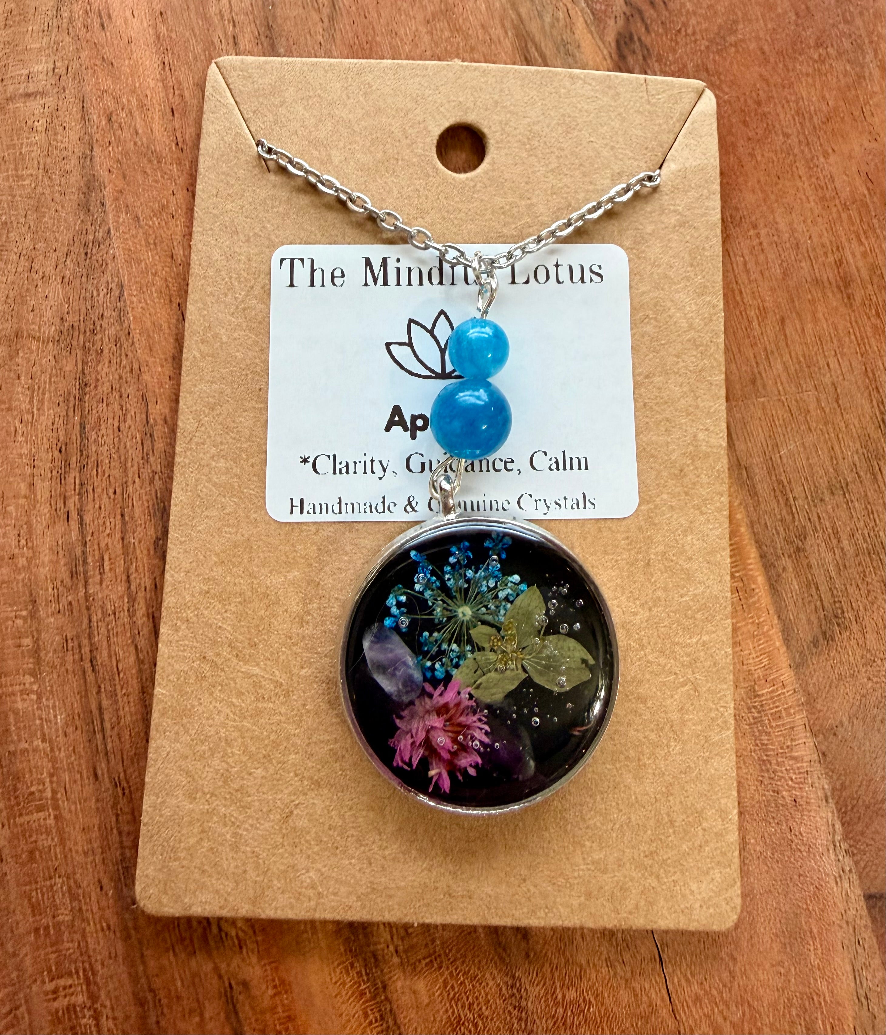 Apatite Botanical Necklace – Silver Chain