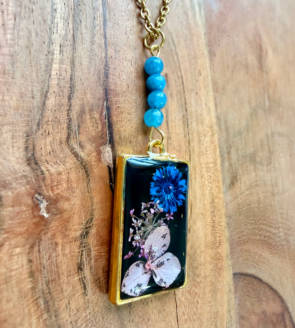 Apatite Botanical Necklace – Gold Plated Chain