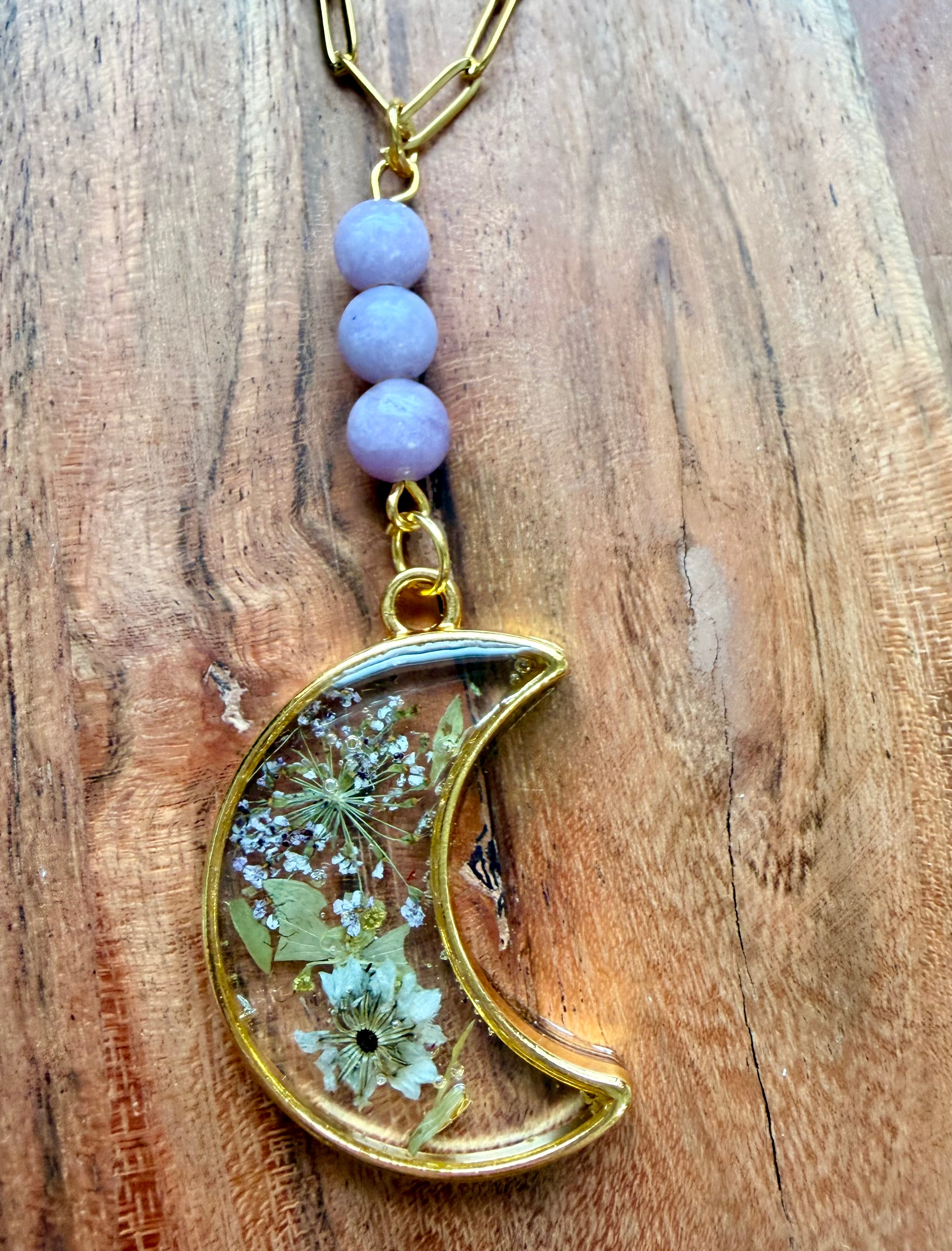 Kunzite Botanical Moon Necklace – Gold Plated Chain