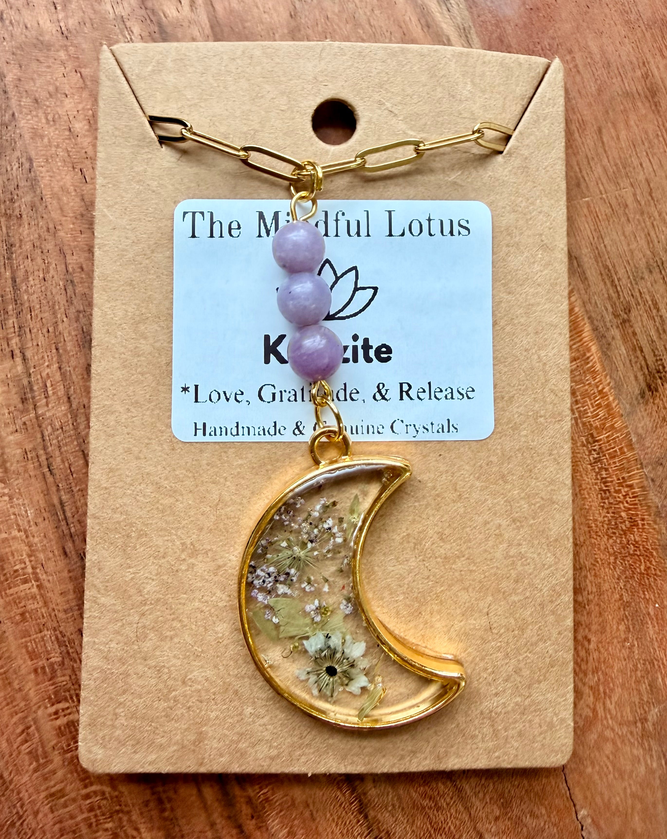 Kunzite Botanical Moon Necklace – Gold Plated Chain