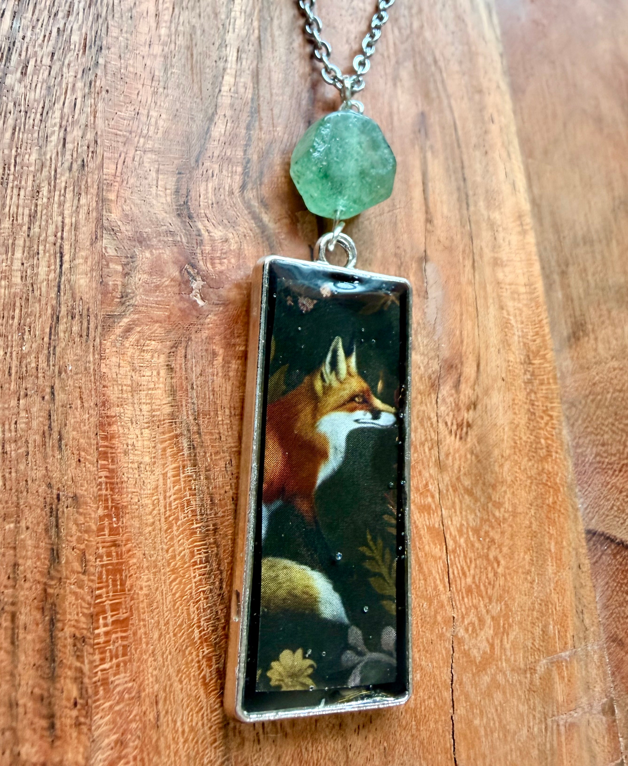 Green Aventurine Fox Necklace – Silver Chain