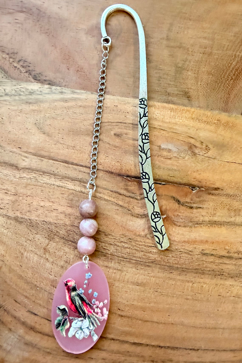 Rhodonite Crystal Bookmark With Bird Charm – Silver Tone