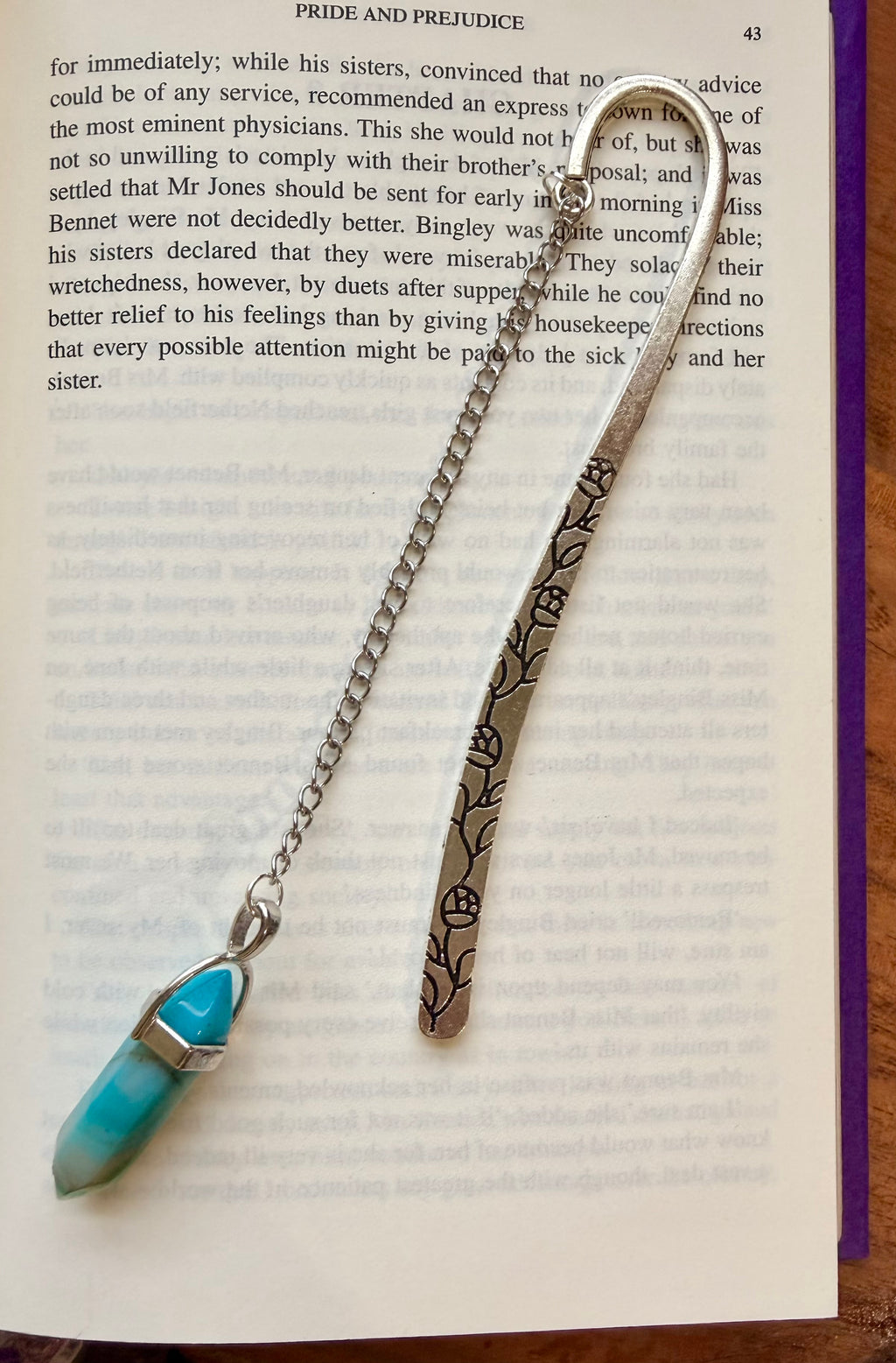 Agate Crystal Bookmark – Silver Tone