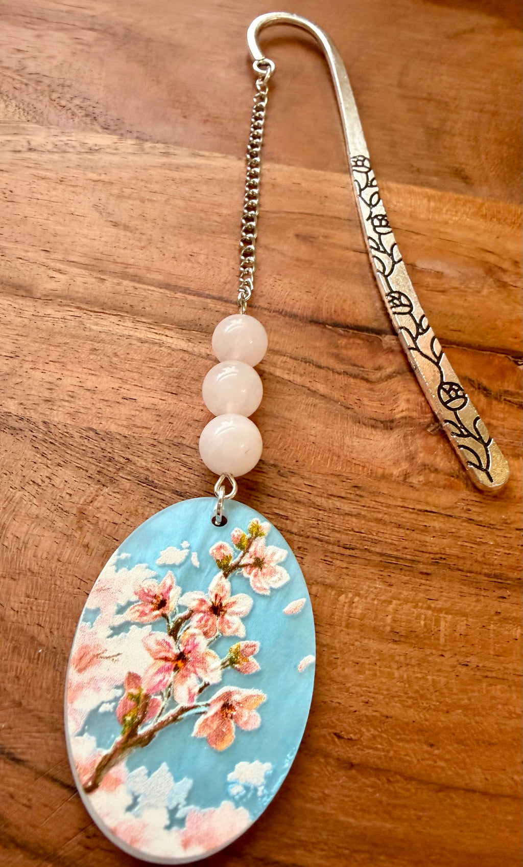Rose Quartz Crystal Bookmark With Flower Charm – Silver Tone